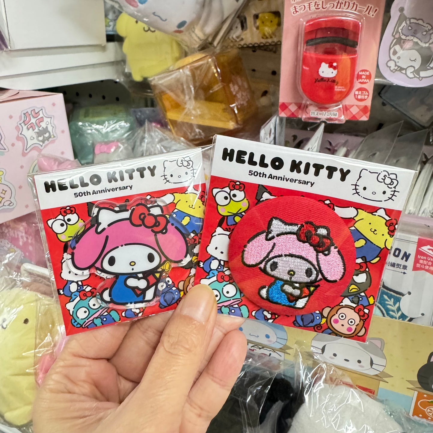 My Melody x Hello Kitty 50週年 磁石+襟章