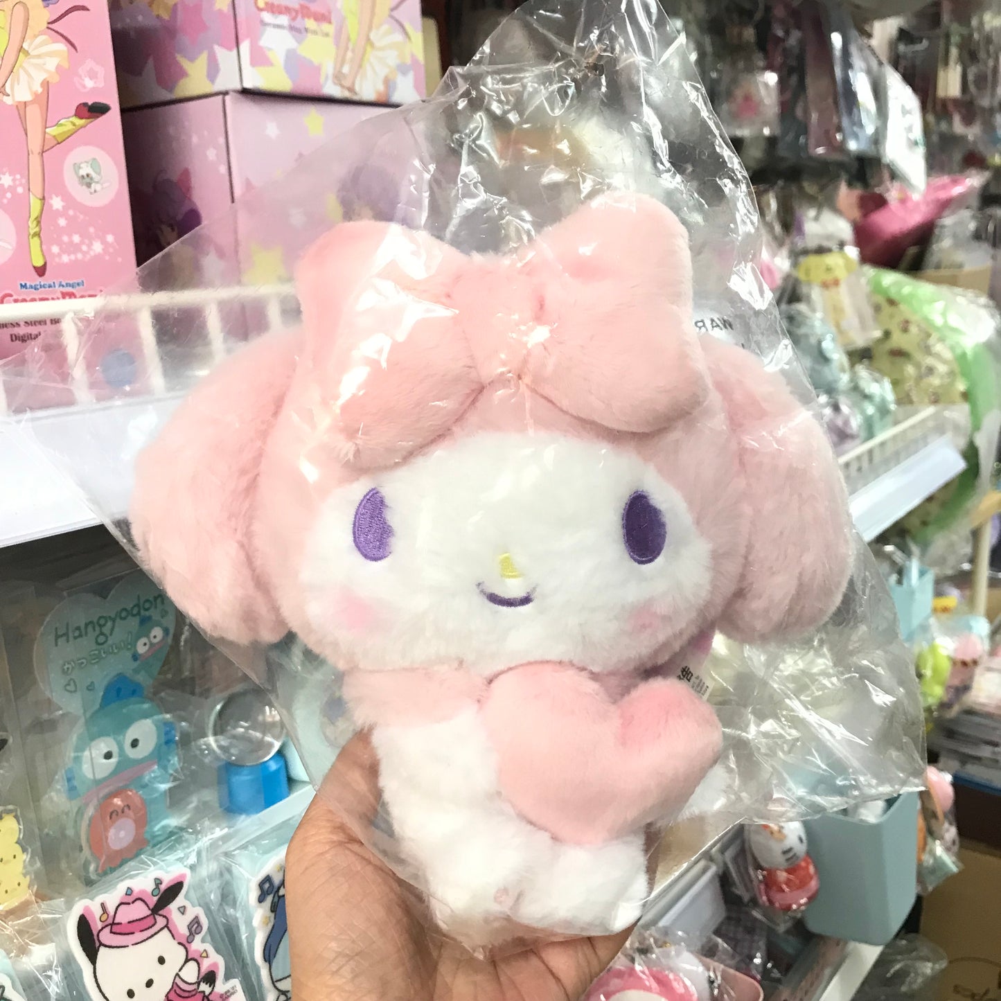 My Melody 抱心公仔