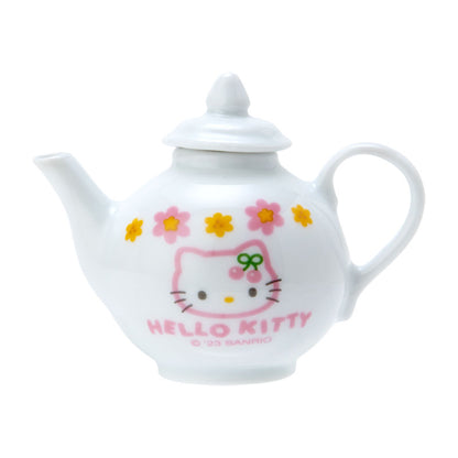 Hello Kitty 迷你陶瓷茶杯+茶壺+心形盒仔