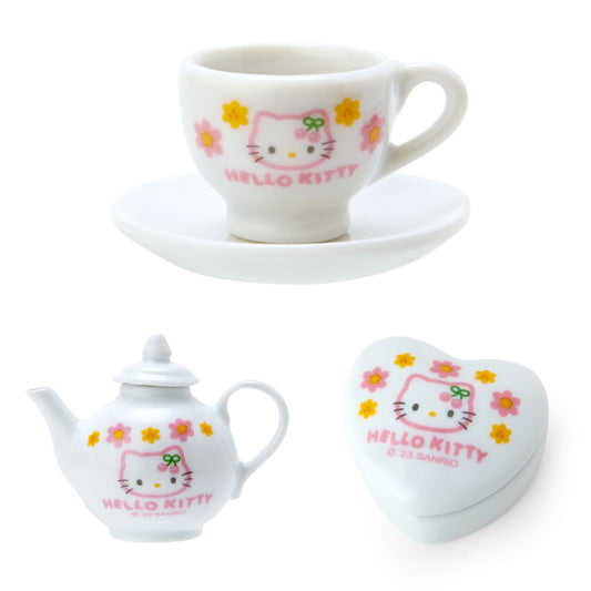 Hello Kitty 迷你陶瓷茶杯+茶壺+心形盒仔